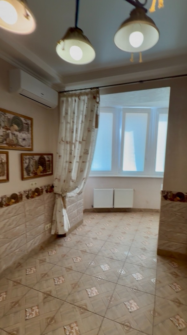 продажа трехкомнатной квартиры номер A-173671 в Киевском районе, фото номер 16